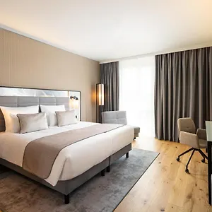 4* فندق Leonardo Royal Bonn Airport